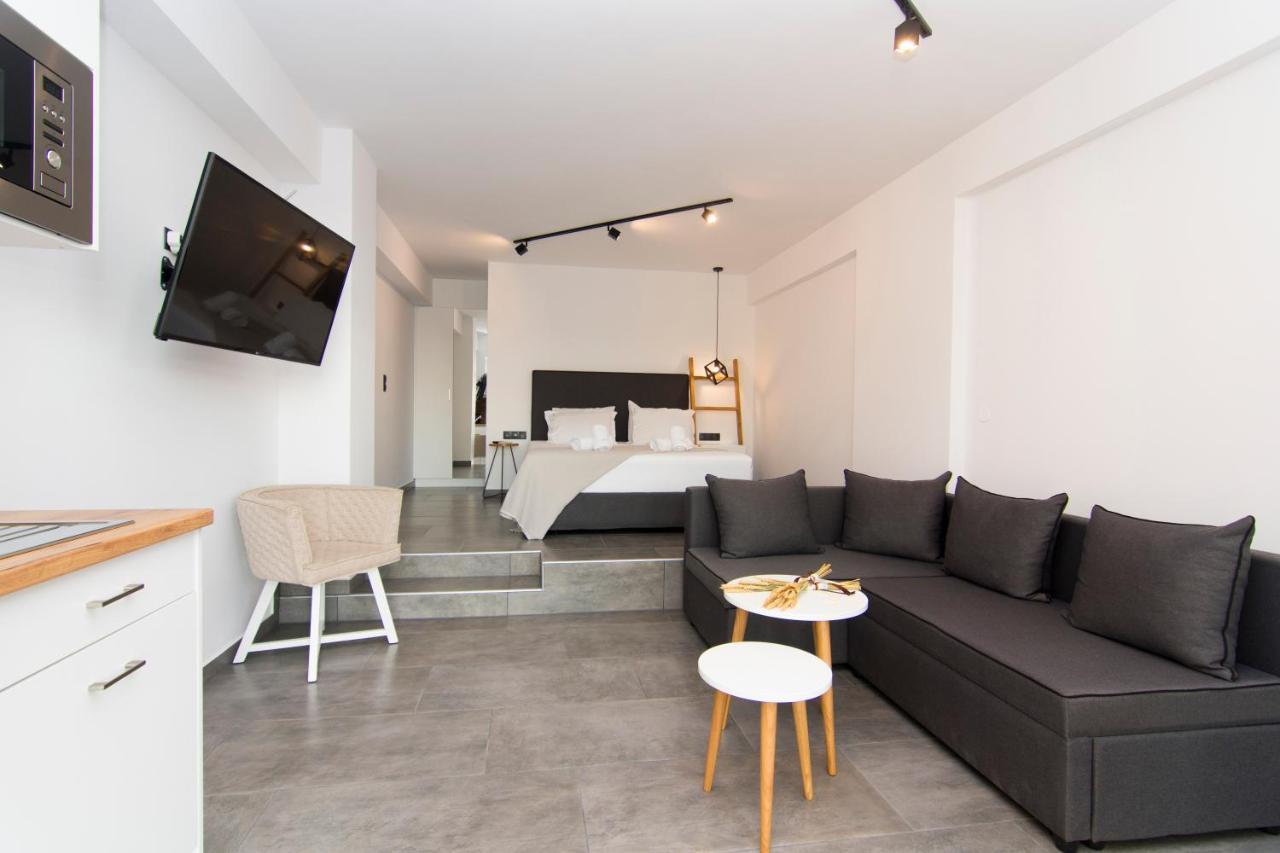 The View Hotel Perdika Екстериор снимка
