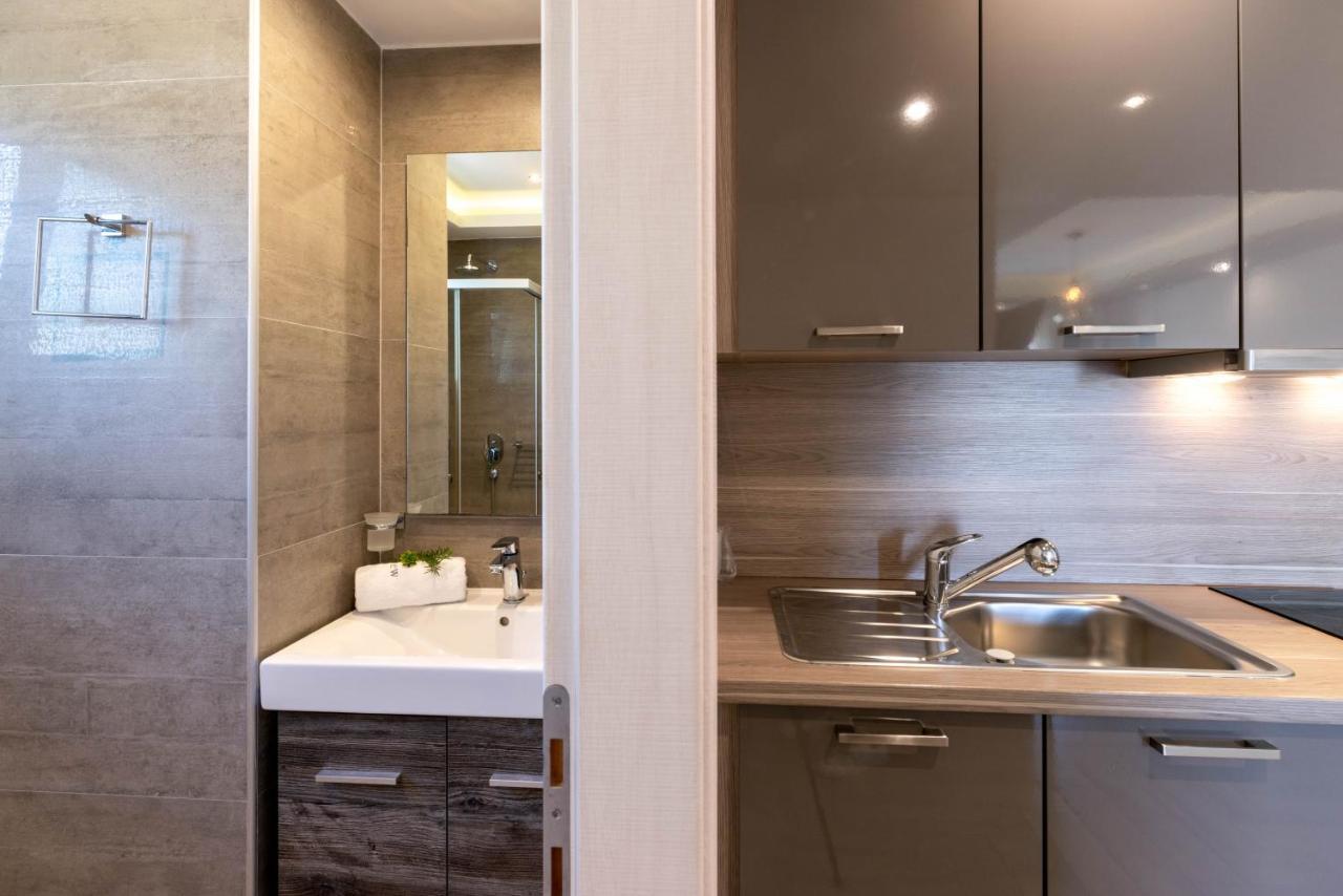 The View Hotel Perdika Екстериор снимка